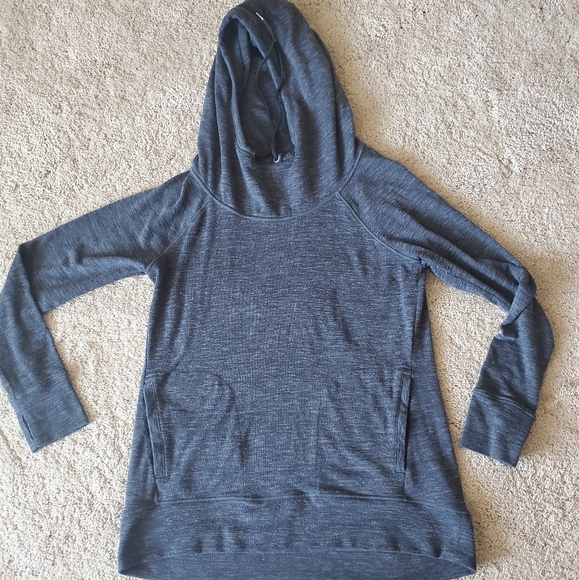 Athleta Tops - Athleta Hoodie Size Medium